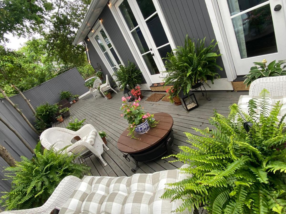The Olive Bird Chalet In Central Gardens, Memphis Tn ภายนอก รูปภาพ