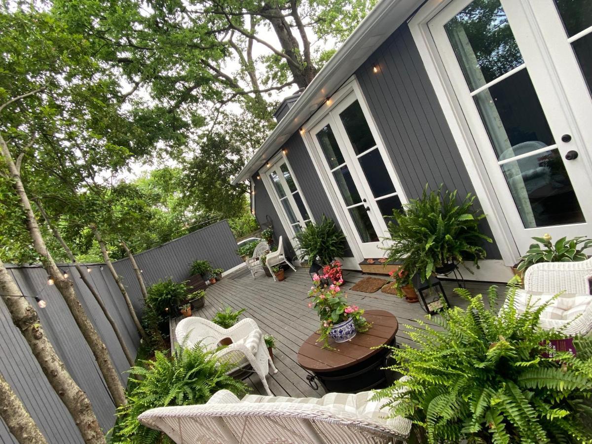 The Olive Bird Chalet In Central Gardens, Memphis Tn ภายนอก รูปภาพ